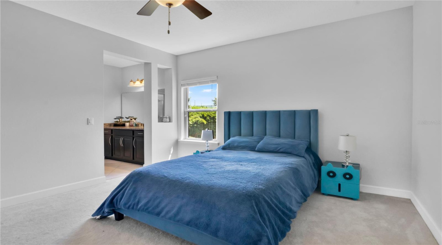 ORLANDO, Florida 32836, 5 Bedrooms Bedrooms, ,5 BathroomsBathrooms,Residential,For Sale,ROYAL ESTATES,0,MFRS5154870