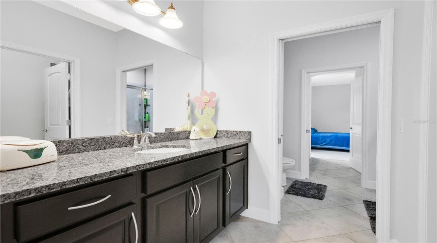 ORLANDO, Florida 32836, 5 Bedrooms Bedrooms, ,5 BathroomsBathrooms,Residential,For Sale,ROYAL ESTATES,0,MFRS5154870