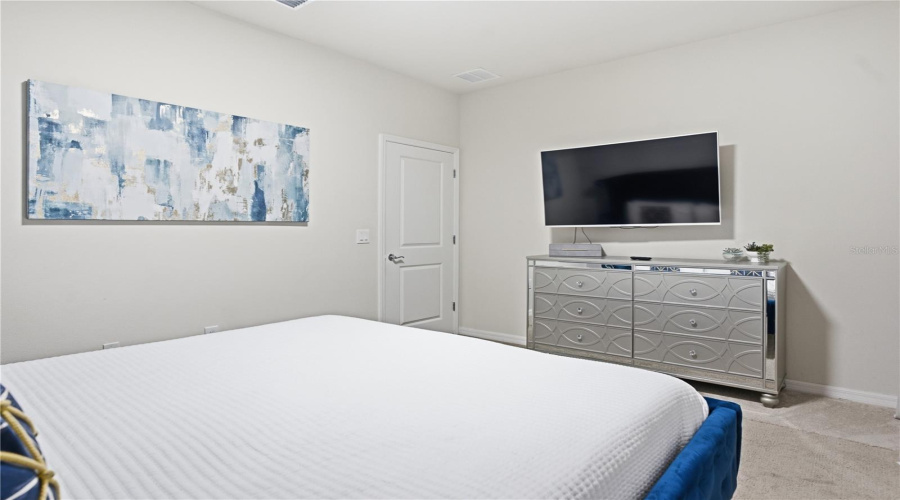 DAVENPORT, Florida 33897, 5 Bedrooms Bedrooms, ,4 BathroomsBathrooms,Residential,For Sale,LANA,0,MFRO6430300