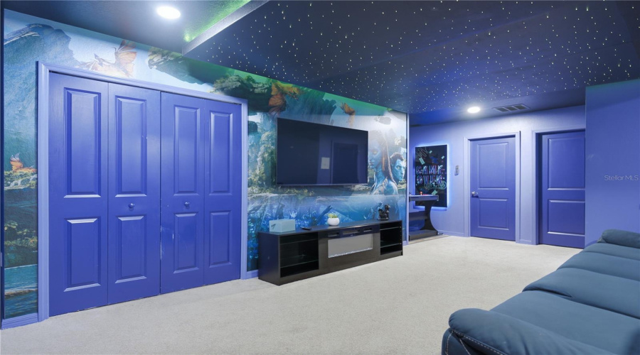 DAVENPORT, Florida 33897, 5 Bedrooms Bedrooms, ,4 BathroomsBathrooms,Residential,For Sale,LANA,0,MFRO6430300