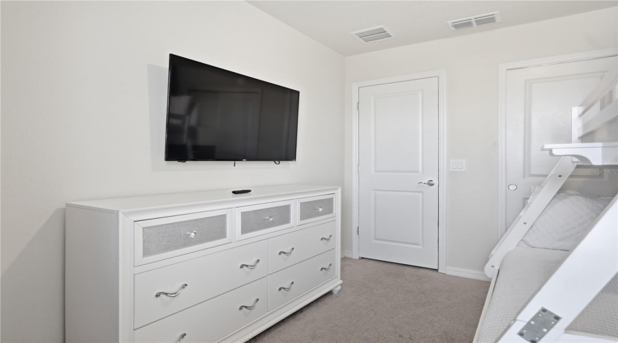 DAVENPORT, Florida 33897, 5 Bedrooms Bedrooms, ,4 BathroomsBathrooms,Residential,For Sale,LANA,0,MFRO6430300