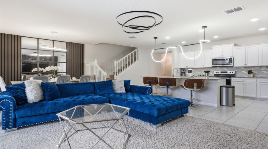 DAVENPORT, Florida 33897, 5 Bedrooms Bedrooms, ,4 BathroomsBathrooms,Residential,For Sale,LANA,0,MFRO6430300