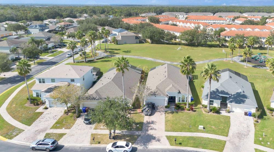 KISSIMMEE, Florida 34746, 4 Bedrooms Bedrooms, ,3 BathroomsBathrooms,Residential,For Sale,CUMBRIAN LAKES,0,MFRS5154747
