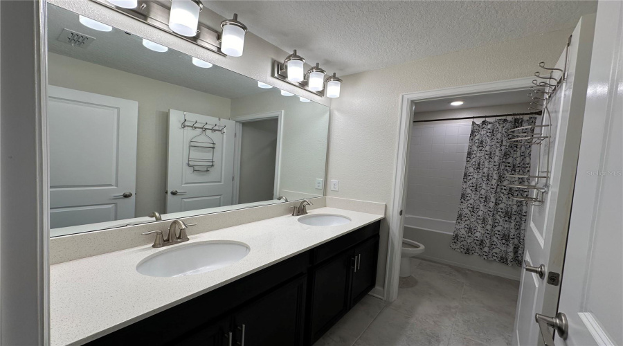 Bathroom 2 on the 2nd floor