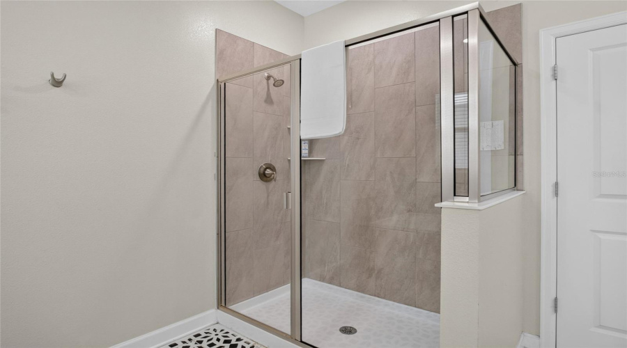 KISSIMMEE, Florida 34746, 8 Bedrooms Bedrooms, ,5 BathroomsBathrooms,Residential,For Sale,TARGET,0,MFRO6423655