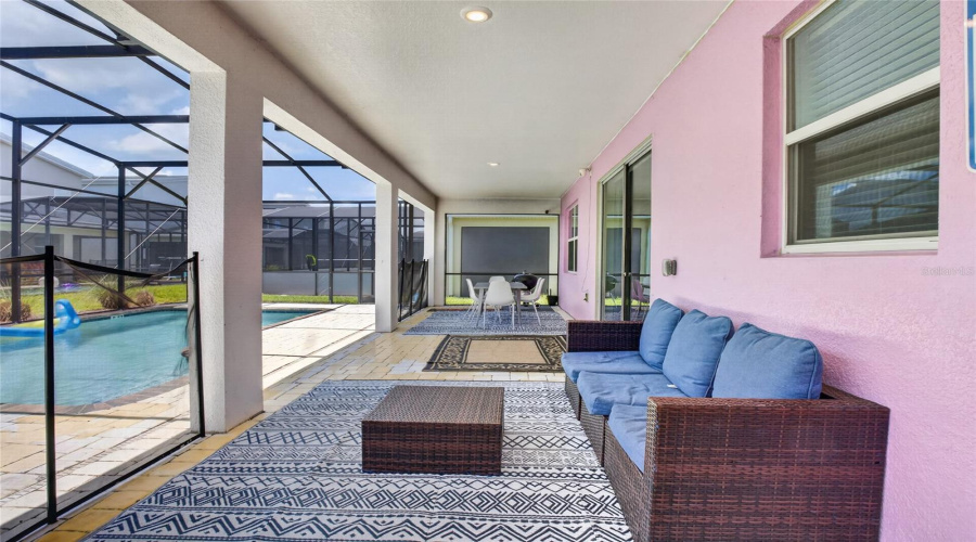 KISSIMMEE, Florida 34746, 8 Bedrooms Bedrooms, ,5 BathroomsBathrooms,Residential,For Sale,TARGET,0,MFRO6423655