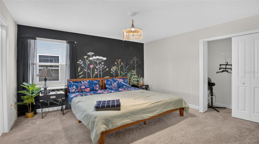 KISSIMMEE, Florida 34746, 8 Bedrooms Bedrooms, ,5 BathroomsBathrooms,Residential,For Sale,TARGET,0,MFRO6423655