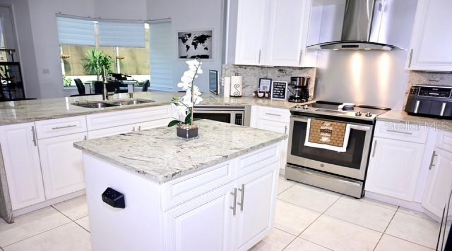 KISSIMMEE, Florida 34746, 4 Bedrooms Bedrooms, ,3 BathroomsBathrooms,Residential,For Sale,TOURNAMENT,0,MFRS5152857