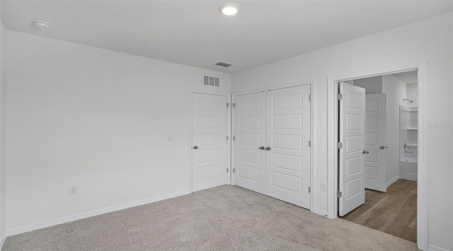 DAVENPORT, Florida 33837, 3 Bedrooms Bedrooms, ,2 BathroomsBathrooms,Residential,For Sale,OLYMPIC,0,MFRO6430420