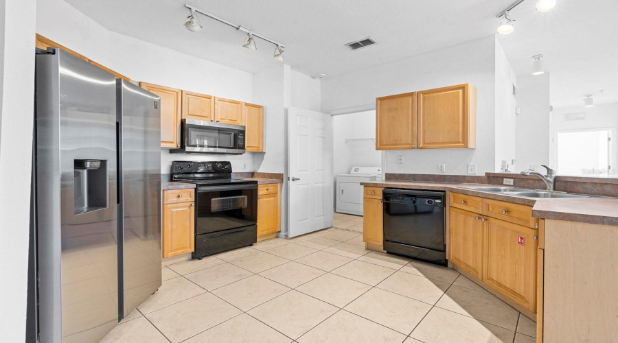 DAVENPORT, Florida 33896, 3 Bedrooms Bedrooms, ,2 BathroomsBathrooms,Residential,For Sale,TERRACE RIDGE,0,MFRTB8470524