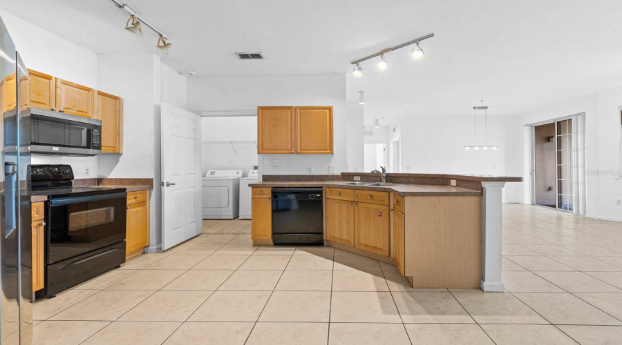 DAVENPORT, Florida 33896, 3 Bedrooms Bedrooms, ,2 BathroomsBathrooms,Residential,For Sale,TERRACE RIDGE,0,MFRTB8470524