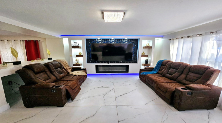 DAVENPORT, Florida 33897, 3 Bedrooms Bedrooms, ,2 BathroomsBathrooms,Residential,For Sale,CANNA,0,MFRS5154818