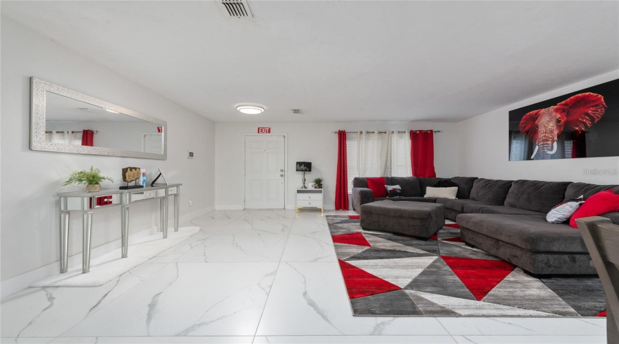 DAVENPORT, Florida 33897, 3 Bedrooms Bedrooms, ,2 BathroomsBathrooms,Residential,For Sale,CANNA,0,MFRS5154818