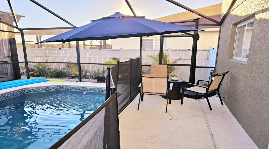 DAVENPORT, Florida 33897, 3 Bedrooms Bedrooms, ,2 BathroomsBathrooms,Residential,For Sale,CANNA,0,MFRS5154818