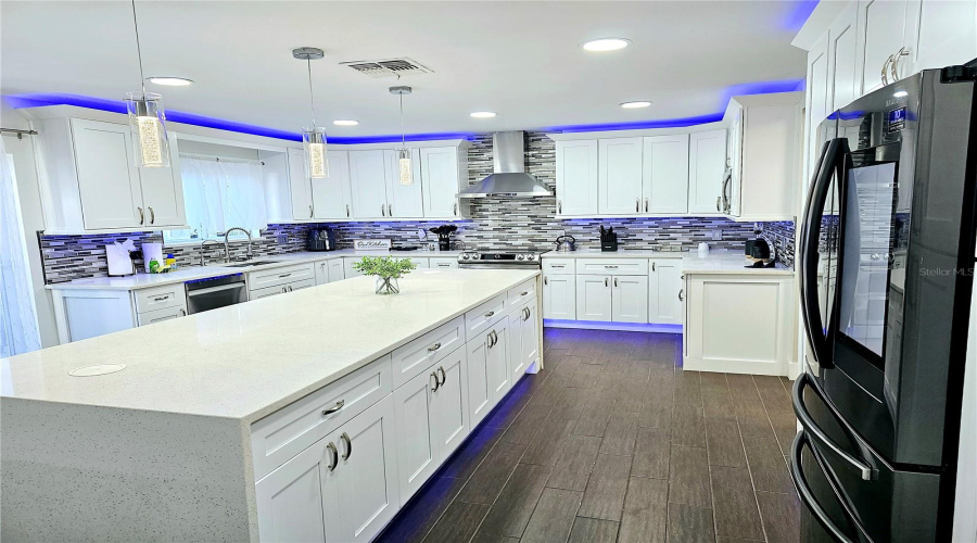 DAVENPORT, Florida 33897, 3 Bedrooms Bedrooms, ,2 BathroomsBathrooms,Residential,For Sale,CANNA,0,MFRS5154818