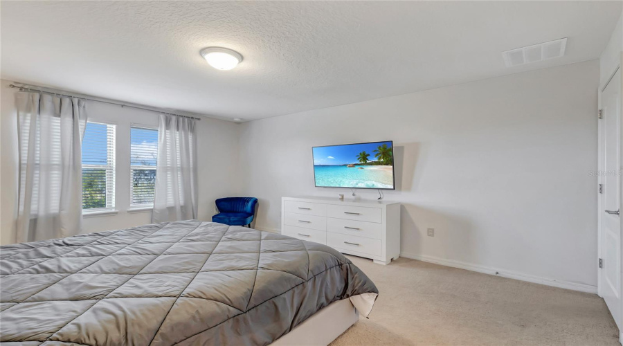 DAVENPORT, Florida 33837, 5 Bedrooms Bedrooms, ,4 BathroomsBathrooms,Residential,For Sale,TERRASONESTA,0,MFRO6275320