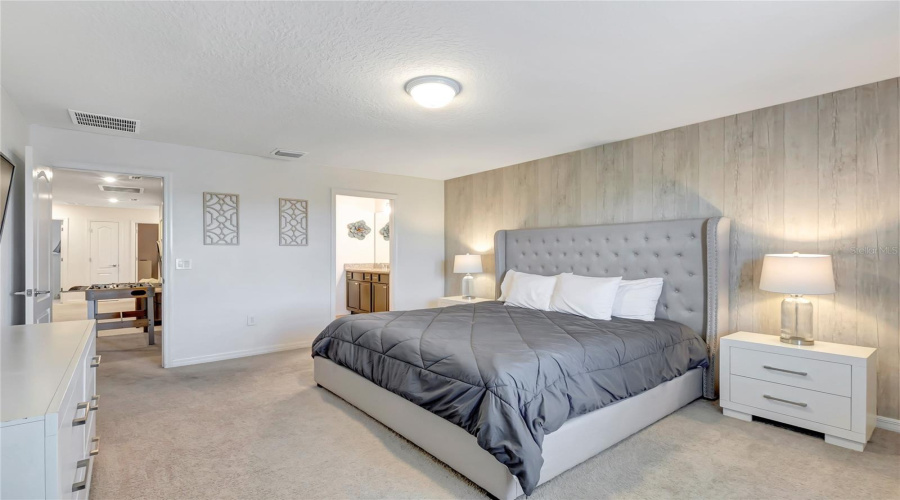 DAVENPORT, Florida 33837, 5 Bedrooms Bedrooms, ,4 BathroomsBathrooms,Residential,For Sale,TERRASONESTA,0,MFRO6275320