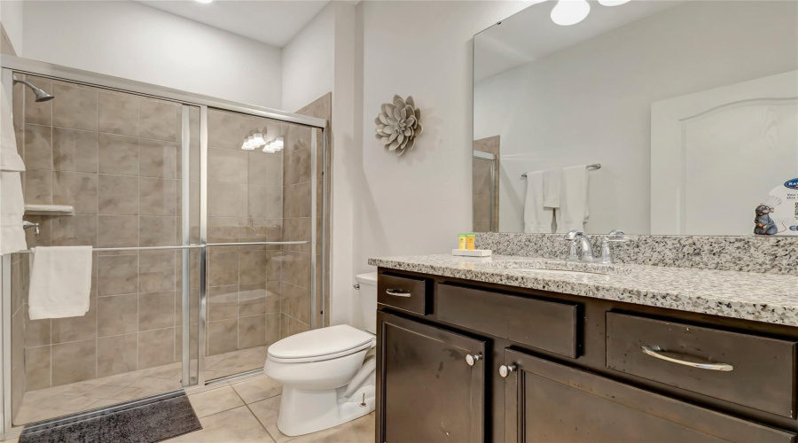 DAVENPORT, Florida 33837, 5 Bedrooms Bedrooms, ,4 BathroomsBathrooms,Residential,For Sale,TERRASONESTA,0,MFRO6275320