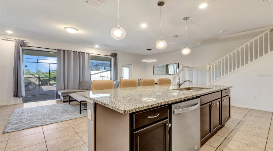 DAVENPORT, Florida 33837, 5 Bedrooms Bedrooms, ,4 BathroomsBathrooms,Residential,For Sale,TERRASONESTA,0,MFRO6275320