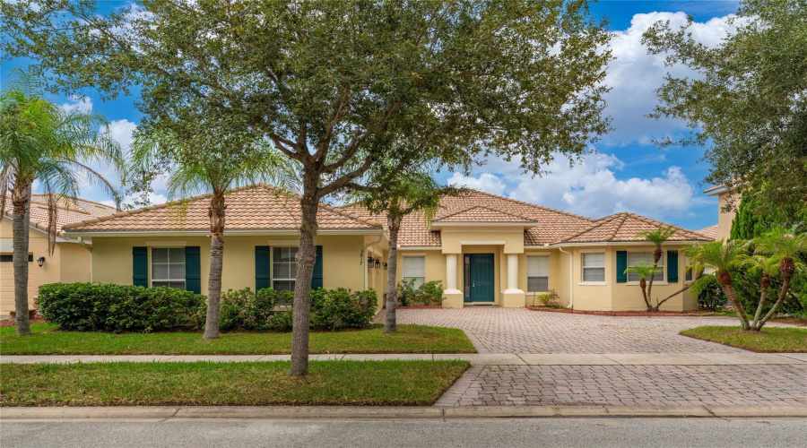KISSIMMEE, Florida 34746, 4 Bedrooms Bedrooms, ,3 BathroomsBathrooms,Residential,For Sale,GOLDEN FEATHER,0,MFRO6429442
