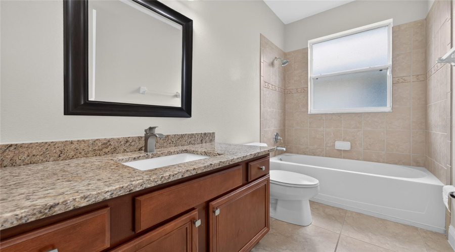KISSIMMEE, Florida 34746, 4 Bedrooms Bedrooms, ,3 BathroomsBathrooms,Residential,For Sale,GOLDEN FEATHER,0,MFRO6429442