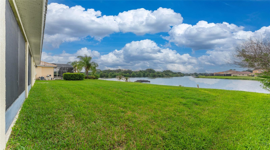 KISSIMMEE, Florida 34746, 4 Bedrooms Bedrooms, ,3 BathroomsBathrooms,Residential,For Sale,GOLDEN FEATHER,0,MFRO6429442