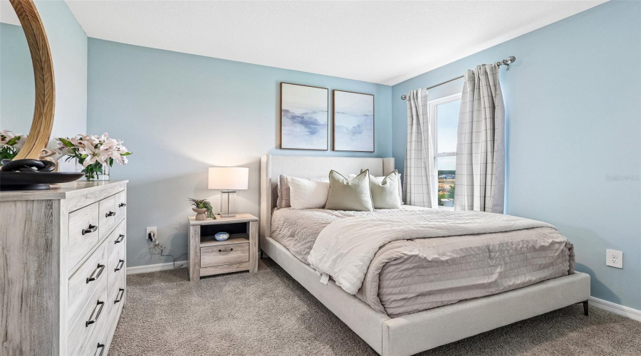 DAVENPORT, Florida 33837, 5 Bedrooms Bedrooms, ,3 BathroomsBathrooms,Residential,For Sale,LIMEKLIN FALLS,0,MFRO6430578