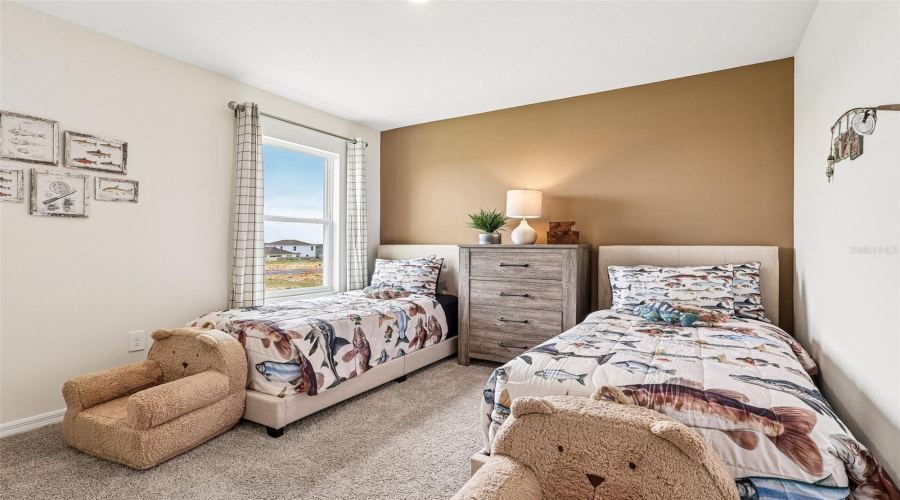 DAVENPORT, Florida 33837, 5 Bedrooms Bedrooms, ,3 BathroomsBathrooms,Residential,For Sale,LIMEKLIN FALLS,0,MFRO6430578