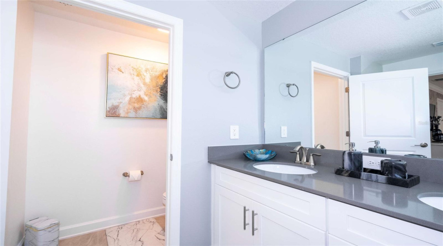 KISSIMMEE, Florida 34746, 4 Bedrooms Bedrooms, ,3 BathroomsBathrooms,Residential,For Sale,SCENE,0,MFRG5116041