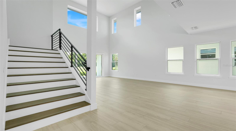 DAVENPORT, Florida 33837, 4 Bedrooms Bedrooms, ,3 BathroomsBathrooms,Residential,For Sale,KENSINGTON,0,MFRO6372980