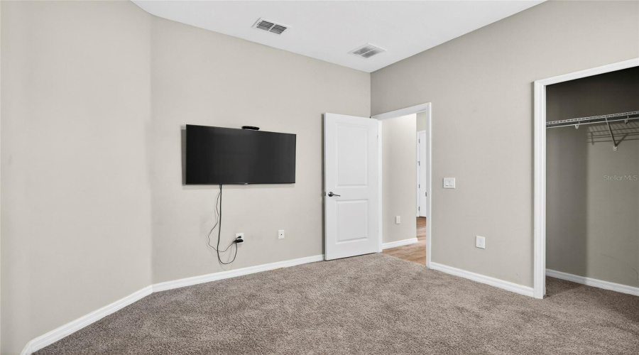 KISSIMMEE, Florida 34746, 3 Bedrooms Bedrooms, ,2 BathroomsBathrooms,Residential,For Sale,GOBLET COVE,0,MFRS5154724