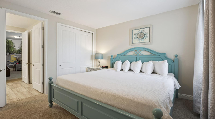 KISSIMMEE, Florida 34747, 8 Bedrooms Bedrooms, ,7 BathroomsBathrooms,Residential,For Sale,PENDANT,0,MFRS5154995