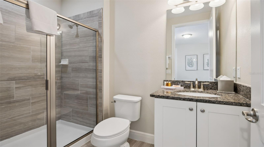 KISSIMMEE, Florida 34747, 8 Bedrooms Bedrooms, ,7 BathroomsBathrooms,Residential,For Sale,PENDANT,0,MFRS5154995