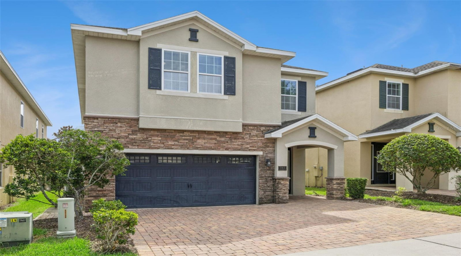 KISSIMMEE, Florida 34747, 8 Bedrooms Bedrooms, ,7 BathroomsBathrooms,Residential,For Sale,PENDANT,0,MFRS5154995