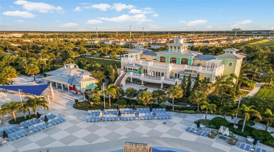 KISSIMMEE, Florida 34747, 8 Bedrooms Bedrooms, ,7 BathroomsBathrooms,Residential,For Sale,PENDANT,0,MFRS5154995