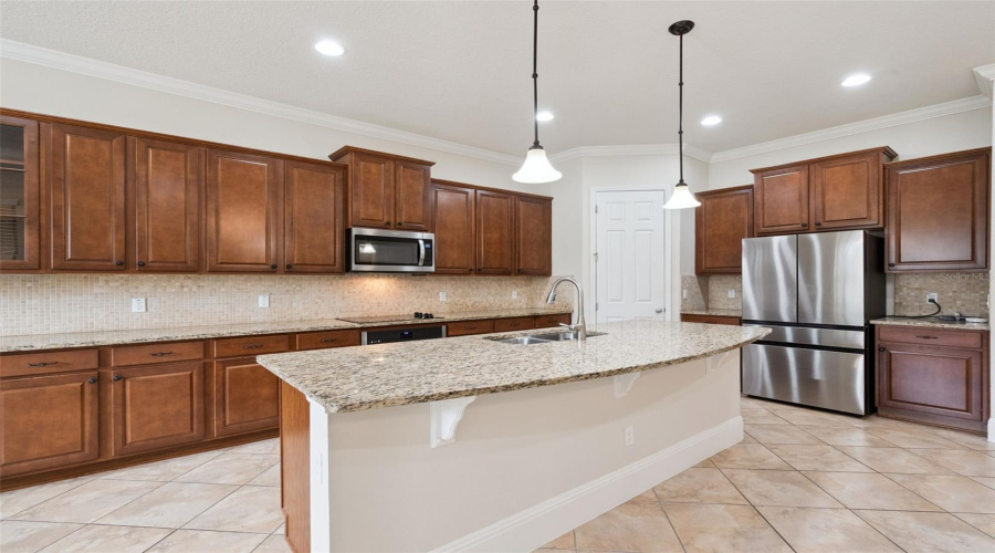 ORLANDO, Florida 32836, 4 Bedrooms Bedrooms, ,3 BathroomsBathrooms,Residential,For Sale,PRINCE HARRY,0,MFRO6430567