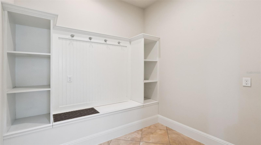 ORLANDO, Florida 32836, 4 Bedrooms Bedrooms, ,3 BathroomsBathrooms,Residential,For Sale,PRINCE HARRY,0,MFRO6430567