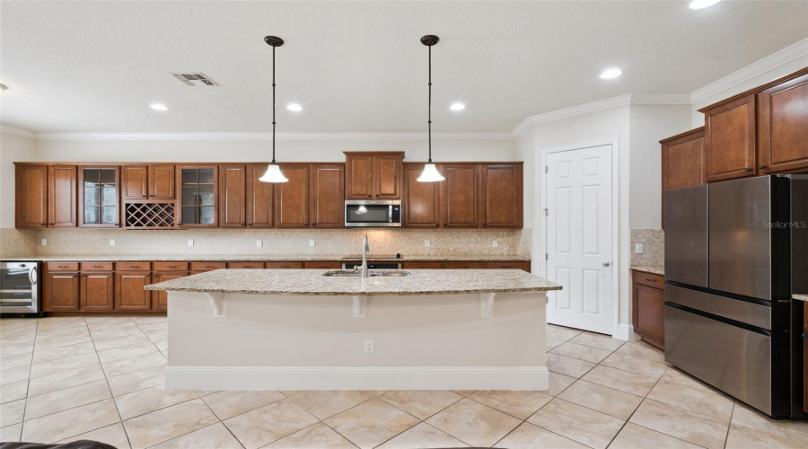 ORLANDO, Florida 32836, 4 Bedrooms Bedrooms, ,3 BathroomsBathrooms,Residential,For Sale,PRINCE HARRY,0,MFRO6430567
