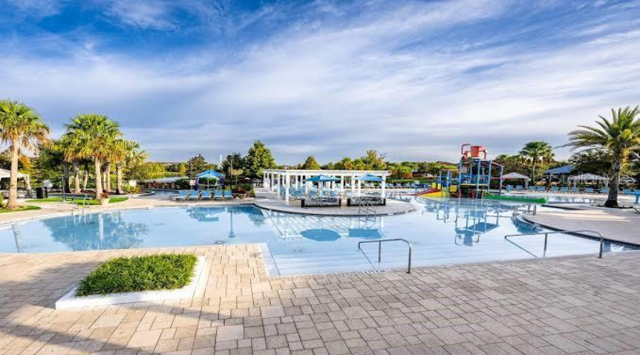 Kissimmee, Florida 34747, 5 Bedrooms Bedrooms, ,4 Bathroomsbathrooms,Residential,For Sale,Rhodes,0,Mfro6430843