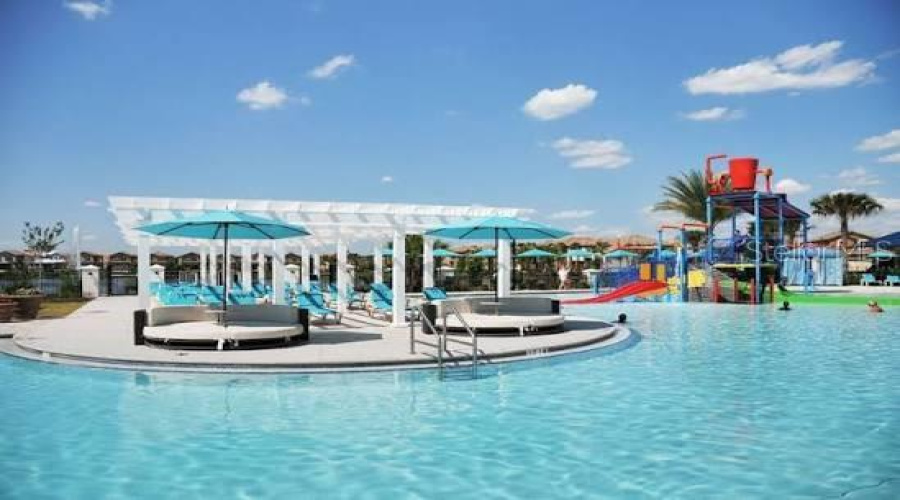 Kissimmee, Florida 34747, 5 Bedrooms Bedrooms, ,4 Bathroomsbathrooms,Residential,For Sale,Rhodes,0,Mfro6430843