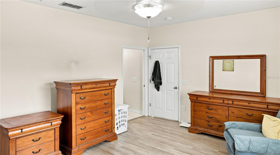 Davenport, Florida 33837, 5 Bedrooms Bedrooms, ,3 Bathroomsbathrooms,Residential,For Sale,Knollwood,0,Mfro6429954