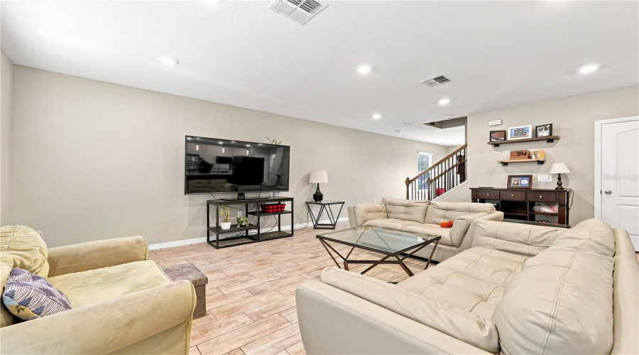 DAVENPORT, Florida 33896, 4 Bedrooms Bedrooms, ,2 BathroomsBathrooms,Residential,For Sale,BOCAVISTA,0,MFRV4950560
