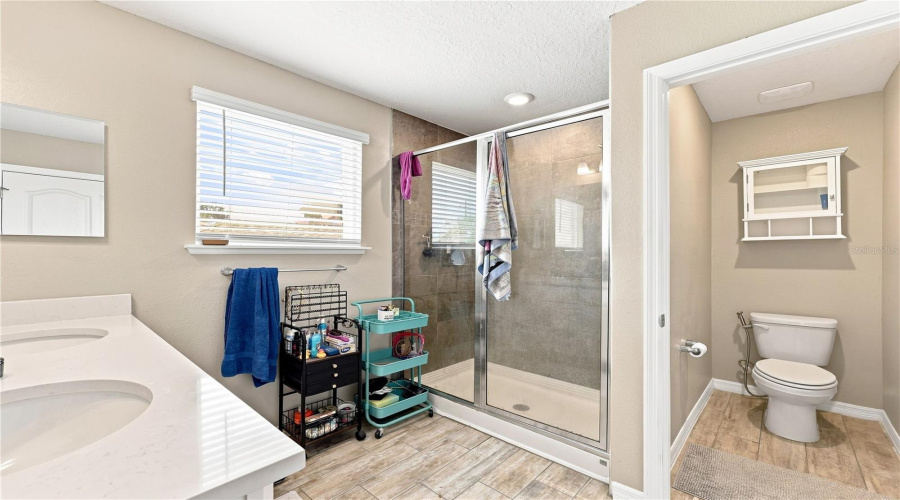 DAVENPORT, Florida 33896, 4 Bedrooms Bedrooms, ,2 BathroomsBathrooms,Residential,For Sale,BOCAVISTA,0,MFRV4950560