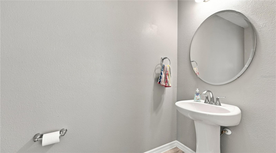 DAVENPORT, Florida 33896, 4 Bedrooms Bedrooms, ,2 BathroomsBathrooms,Residential,For Sale,BOCAVISTA,0,MFRV4950560