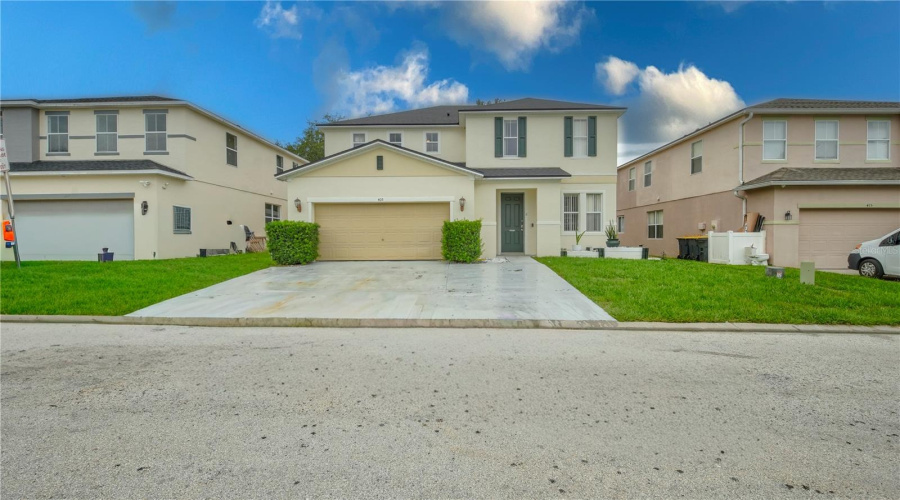 DAVENPORT, Florida 33897, 5 Bedrooms Bedrooms, ,4 BathroomsBathrooms,Residential,For Sale,KETTERING,0,MFRO6430637