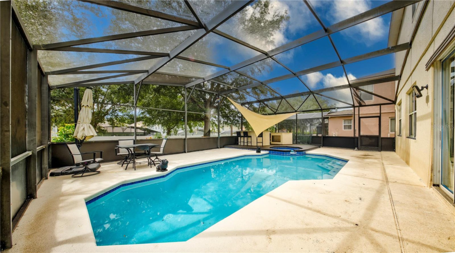DAVENPORT, Florida 33897, 5 Bedrooms Bedrooms, ,4 BathroomsBathrooms,Residential,For Sale,KETTERING,0,MFRO6430637