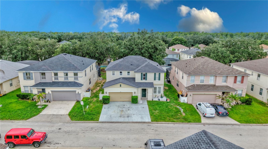 DAVENPORT, Florida 33897, 5 Bedrooms Bedrooms, ,4 BathroomsBathrooms,Residential,For Sale,KETTERING,0,MFRO6430637