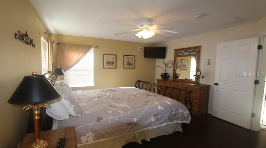 KISSIMMEE, Florida 34747, 8 Bedrooms Bedrooms, ,5 BathroomsBathrooms,Residential,For Sale,OASIS KEY,0,MFRS5155065