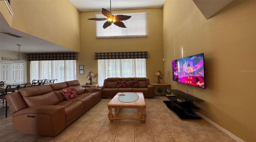 KISSIMMEE, Florida 34747, 8 Bedrooms Bedrooms, ,5 BathroomsBathrooms,Residential,For Sale,OASIS KEY,0,MFRS5155065