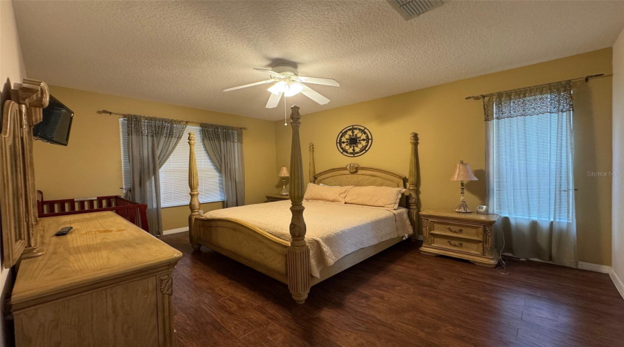 KISSIMMEE, Florida 34747, 8 Bedrooms Bedrooms, ,5 BathroomsBathrooms,Residential,For Sale,OASIS KEY,0,MFRS5155065
